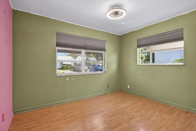 4561 NW 16th Avenue, Tamarac, FL 33309