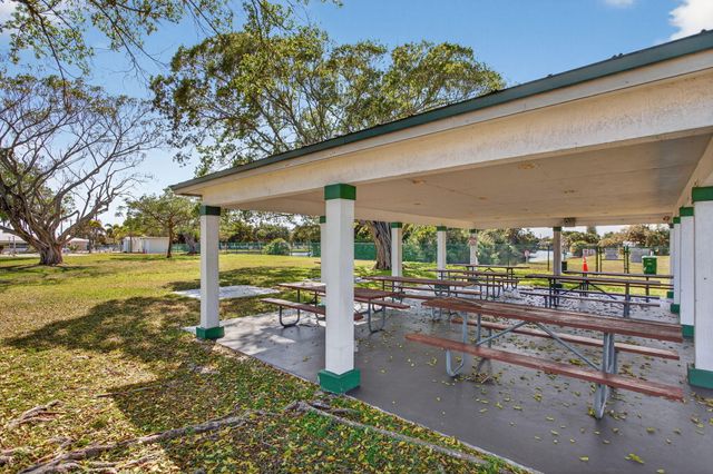 4561 NW 16th Avenue, Tamarac, FL 33309