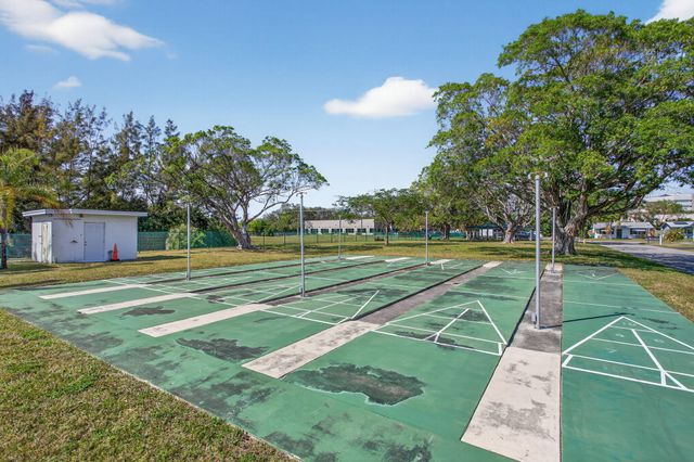 4561 NW 16th Avenue, Tamarac, FL 33309