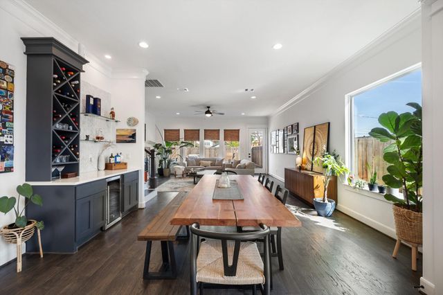 817 W 19th Street, Houston, TX 77008