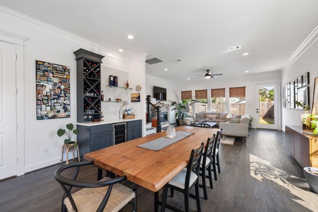 817 W 19th Street, Houston, TX 77008