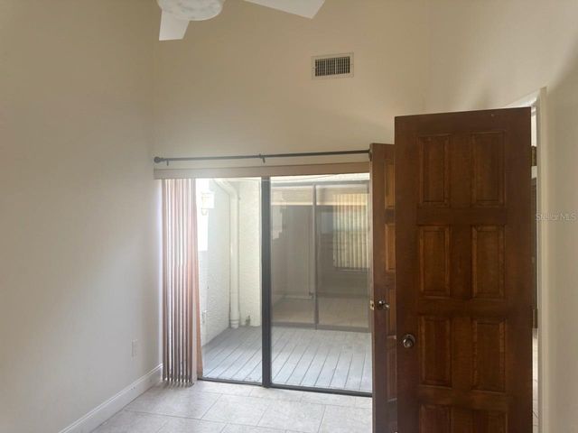 1312 PASADENA AVENUE S 15, St Petersburg, FL 33707