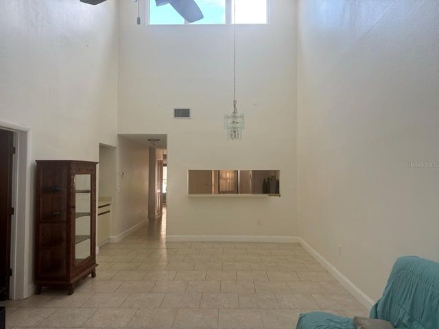 1312 PASADENA AVENUE S 15, St Petersburg, FL 33707