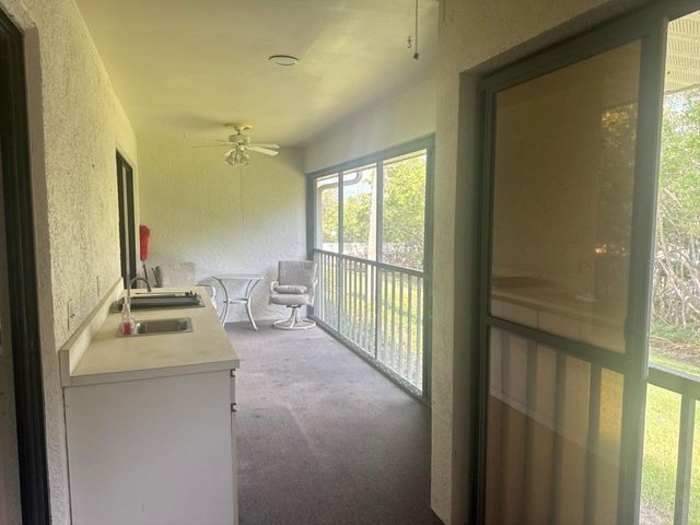 1312 PASADENA AVENUE S 15, St Petersburg, FL 33707