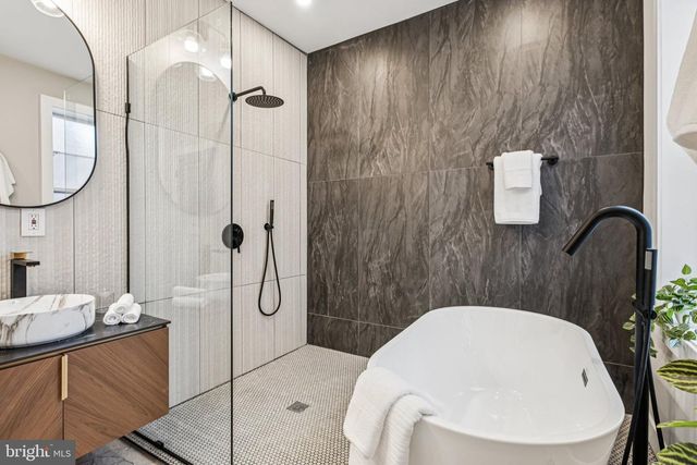 333 W HANSBERRY, Philadelphia, PA 19144