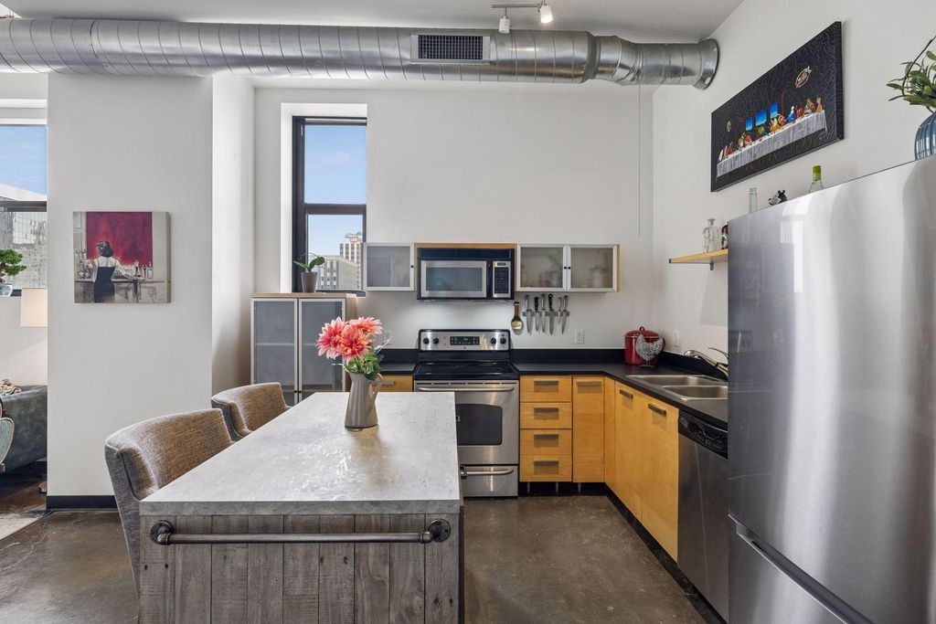 350 Saint Peter Street 1012, Saint Paul, MN 55102 — photo 4