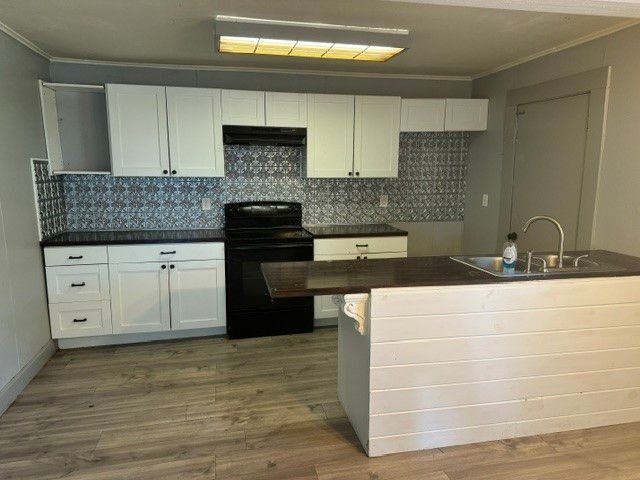 410 N Lakeview Drive, Lake Dallas, TX 75065