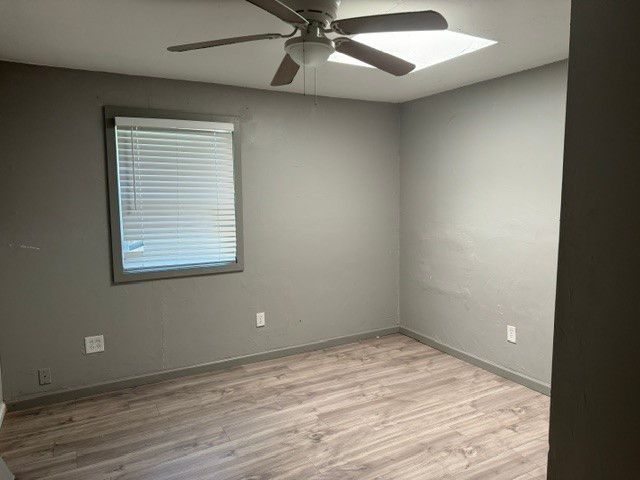 410 N Lakeview Drive, Lake Dallas, TX 75065