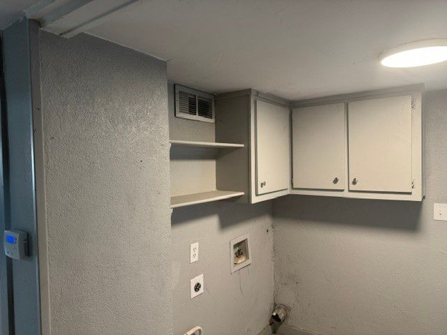 410 N Lakeview Drive, Lake Dallas, TX 75065