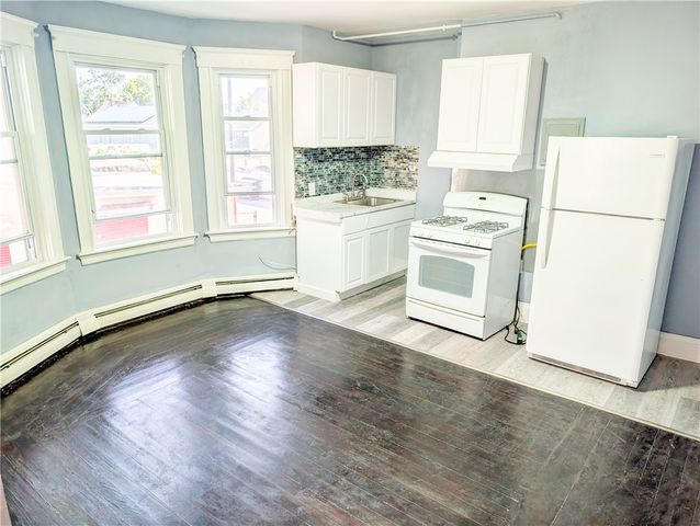 1375 Broad Street 2F, Providence, RI 02905
