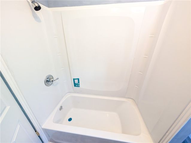 1375 Broad Street 2F, Providence, RI 02905