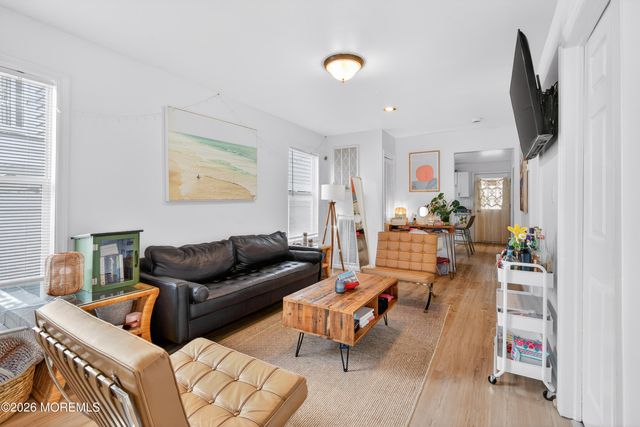 191 3rd Avenue unit 1, Manasquan, NJ 08736