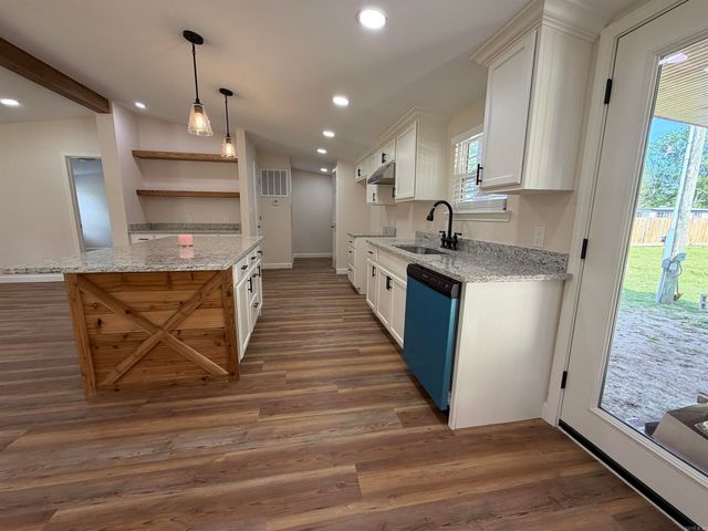 114 Panola Road, Lonoke, AR 72086