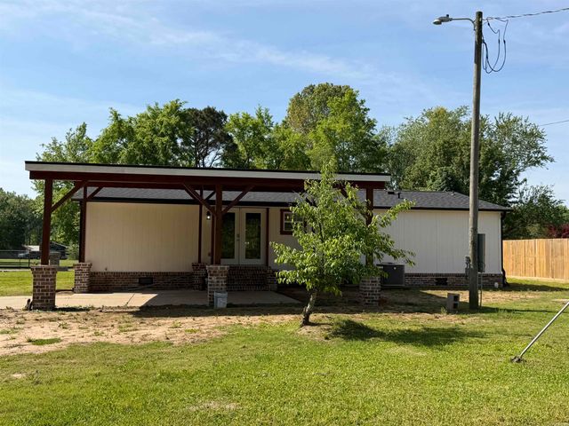 114 Panola Road, Lonoke, AR 72086