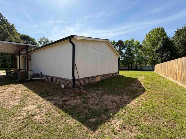 114 Panola Road, Lonoke, AR 72086