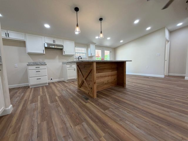 114 Panola Road, Lonoke, AR 72086