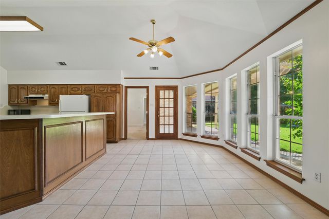 620 Mirkes Parkway, Desoto, TX 75115