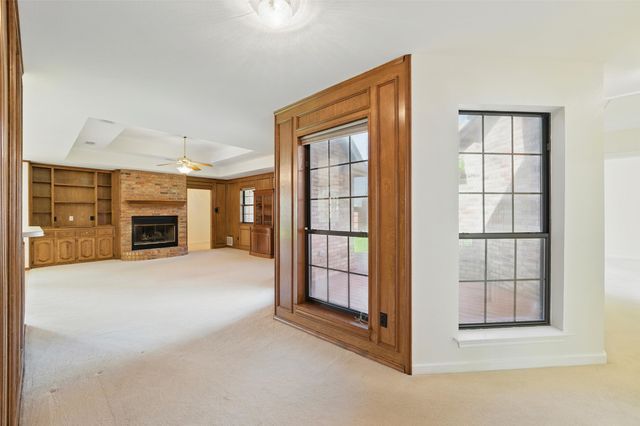 620 Mirkes Parkway, Desoto, TX 75115