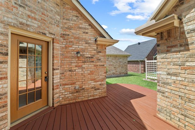 620 Mirkes Parkway, Desoto, TX 75115