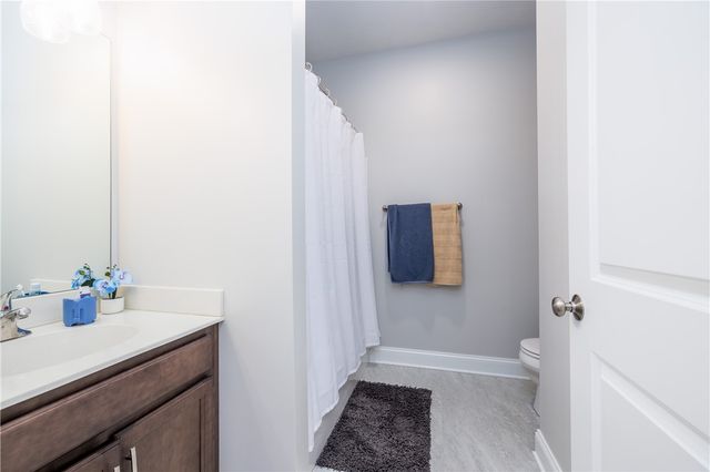 23 Longtrail Lane, Henrietta, NY 14467