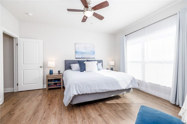 23 Longtrail Lane, Henrietta, NY 14467