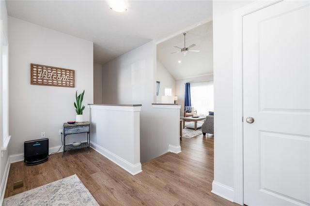 23 Longtrail Lane, Henrietta, NY 14467