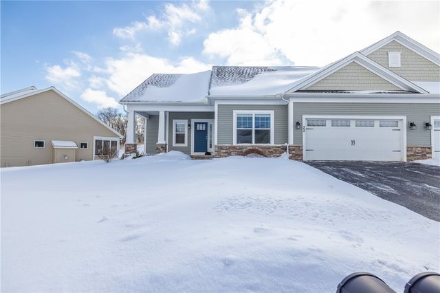 23 Longtrail Lane, Henrietta, NY 14467