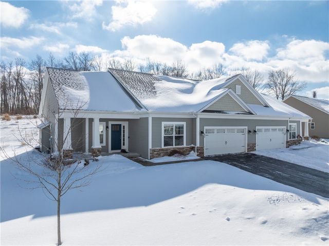 23 Longtrail Lane, Henrietta, NY 14467