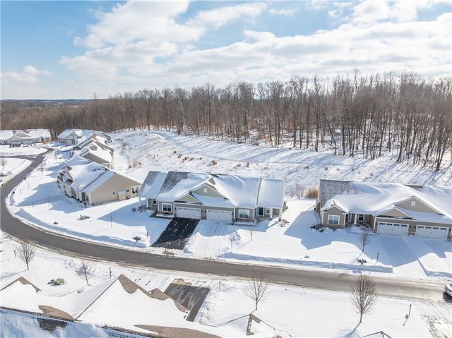 23 Longtrail Lane, Henrietta, NY 14467