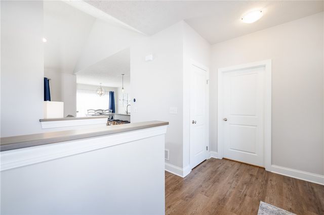 23 Longtrail Lane, Henrietta, NY 14467