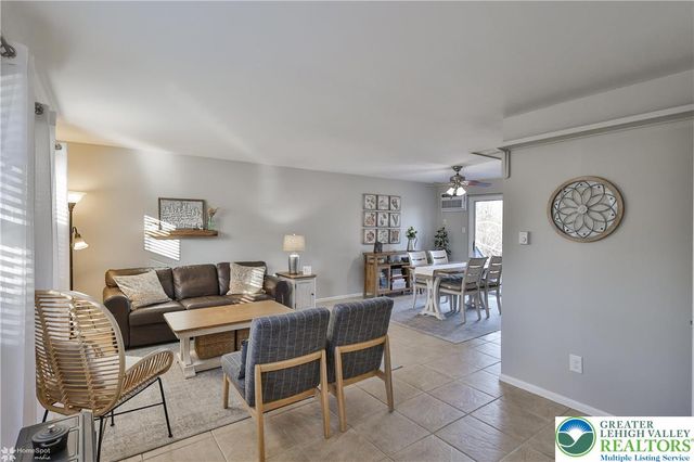 6923 Blue Church Road South, Upper Saucon Twp, PA 18036