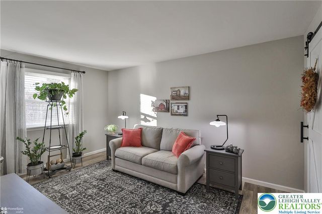 6923 Blue Church Road South, Upper Saucon Twp, PA 18036