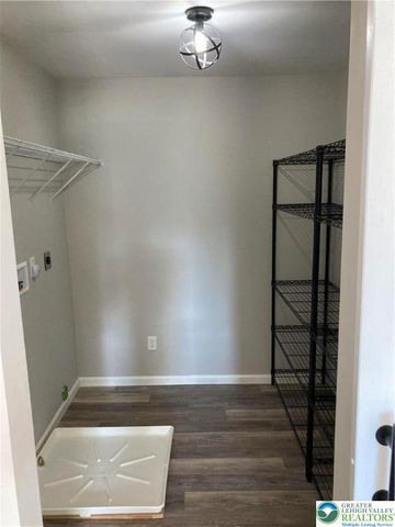 6923 Blue Church Road South, Upper Saucon Twp, PA 18036