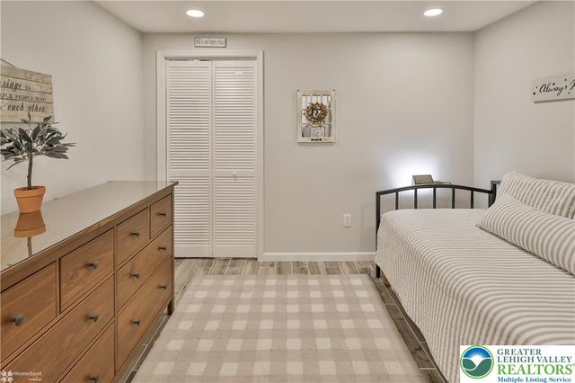 6923 Blue Church Road South, Upper Saucon Twp, PA 18036