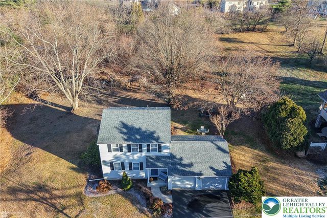 6923 Blue Church Road South, Upper Saucon Twp, PA 18036