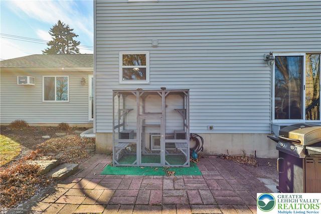 6923 Blue Church Road South, Upper Saucon Twp, PA 18036