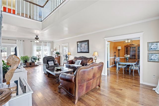 343 Walleye Drive, Russellville, AR 72802