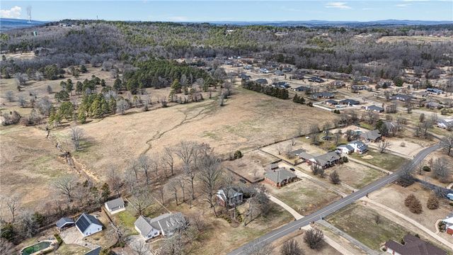 343 Walleye Drive, Russellville, AR 72802