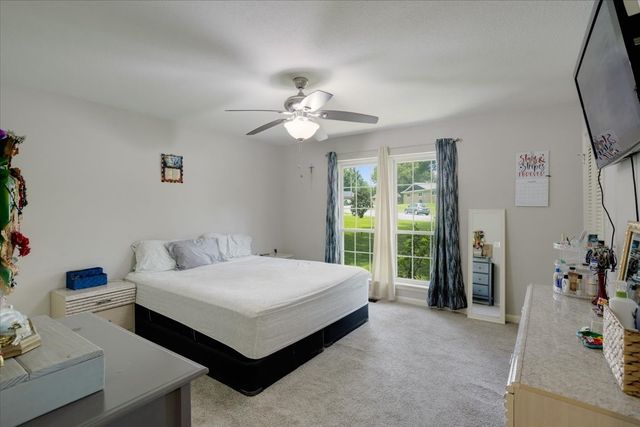 2209 Ridgewood Drive, Sherman, TX 75092