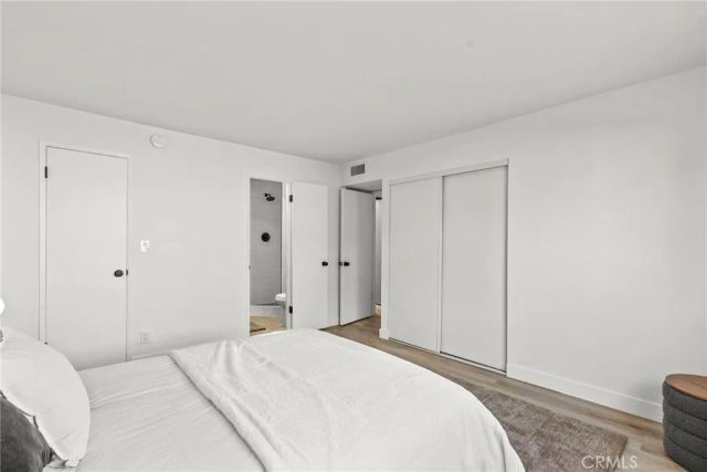 5400 Newcastle 12, Encino, CA 91316