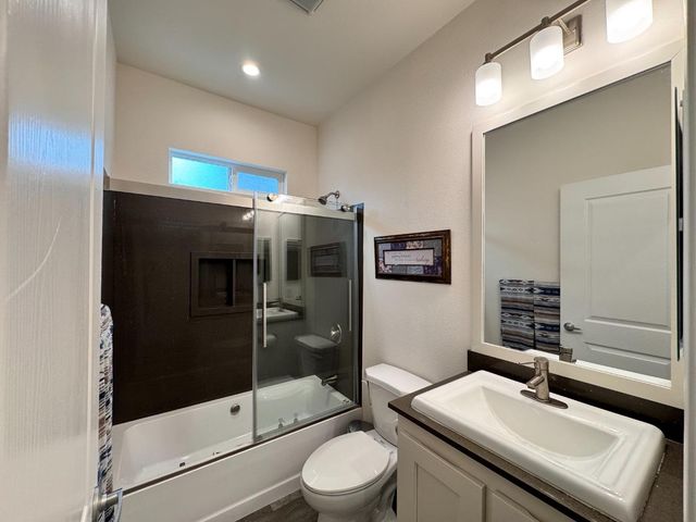 12 Pelican Circle 12, Half Moon Bay, CA 94019