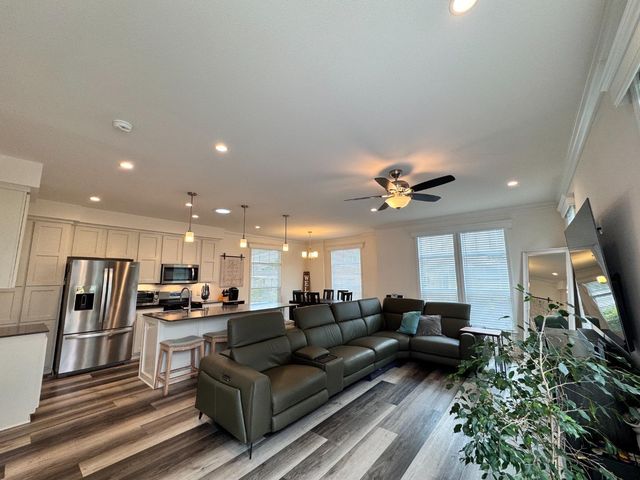 12 Pelican Circle 12, Half Moon Bay, CA 94019