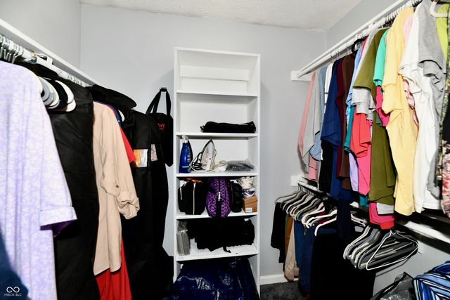 6053 Countrybrook Road, Indianapolis, IN 46254