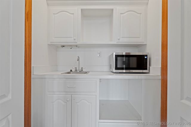 441170 E 210 Road, Vinita, OK 74301