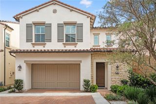 118 Glydon, Irvine, CA 92618