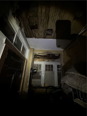 627 Chester Ave, Perry Hilltop, PA 15214