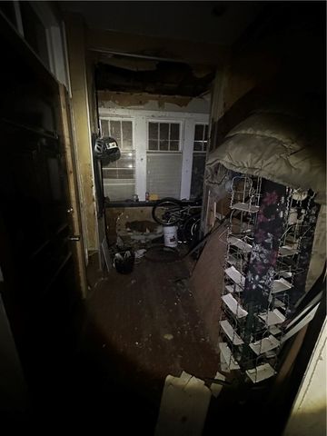 627 Chester Ave, Perry Hilltop, PA 15214