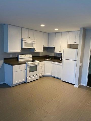 77835 California Drive C1, Palm Desert, CA 92211