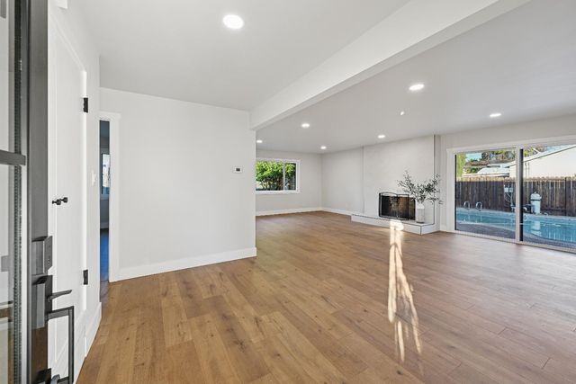 7423 Kingsmen Ave, Citrus Heights, CA 95621