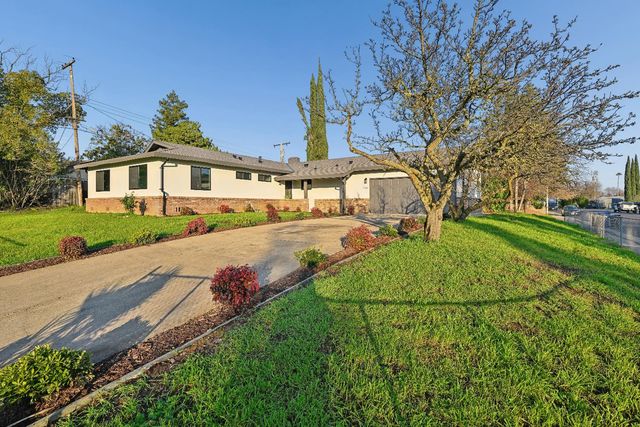 7423 Kingsmen Ave, Citrus Heights, CA 95621